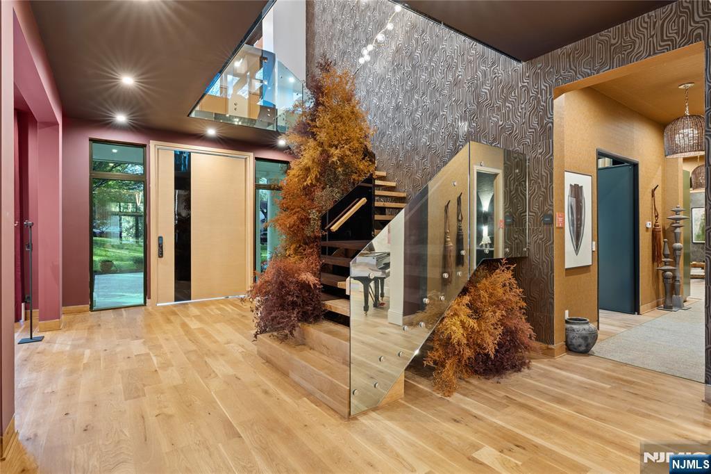 48 Pleasant Avenue