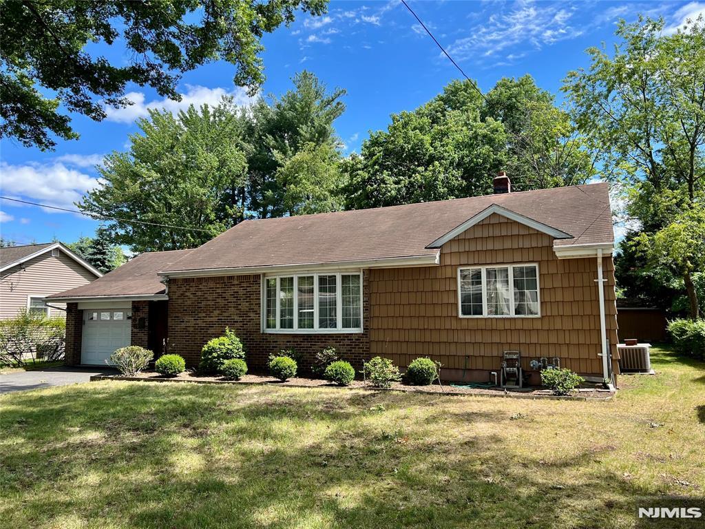 86 Willowbrook Court