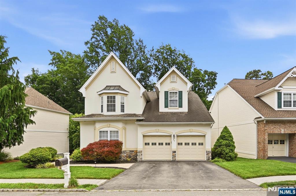 53 Ramapo River Trace