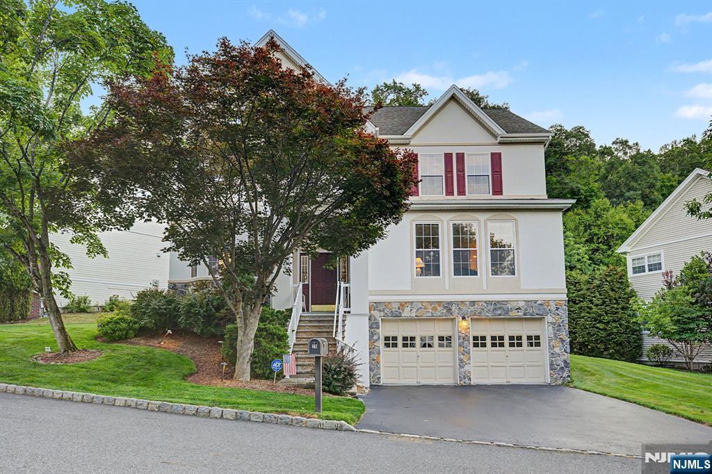 29 Skytop Ridge
