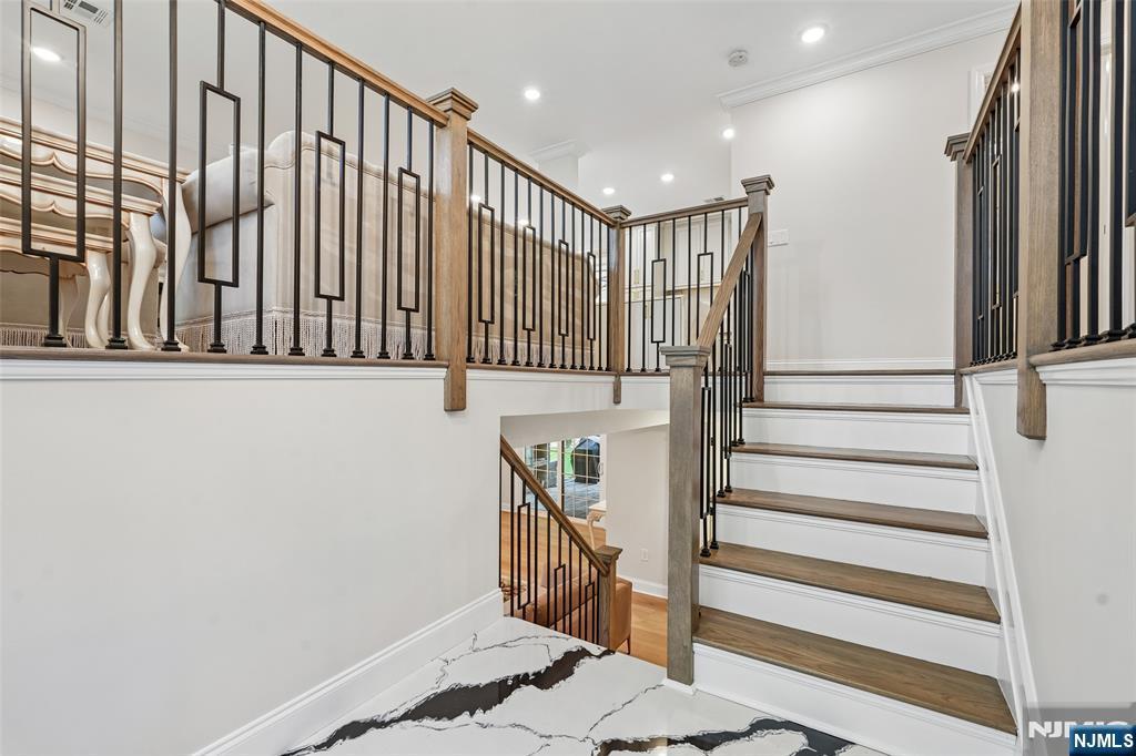 12 Parker Place