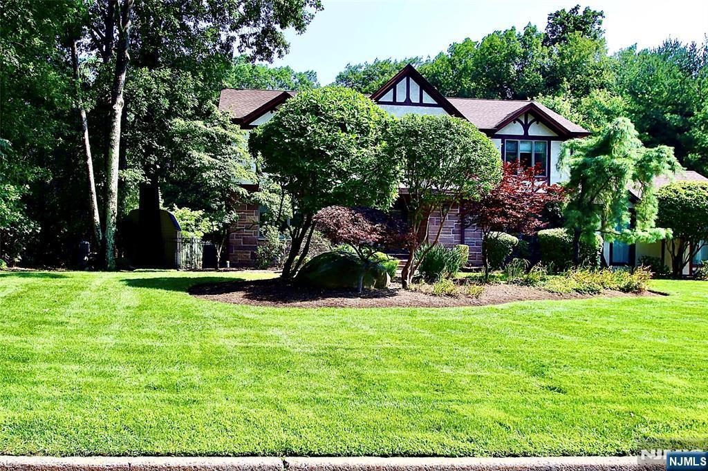 9 Watch Hill Road