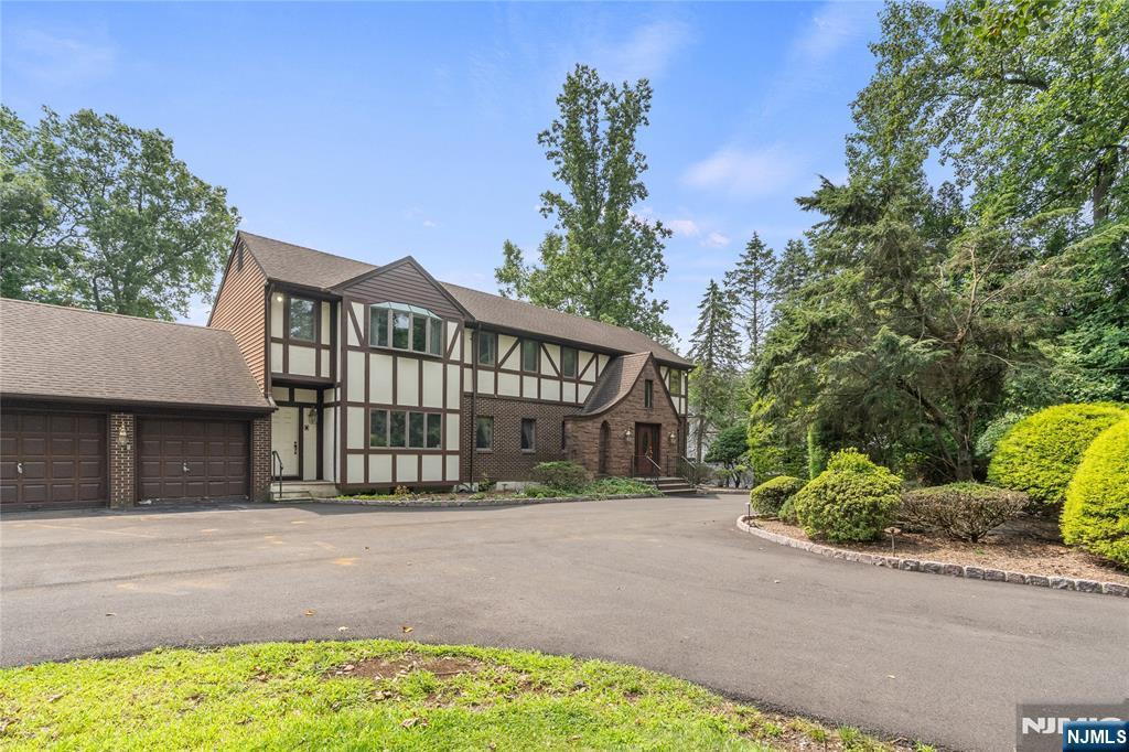 81 Old Tappan Road