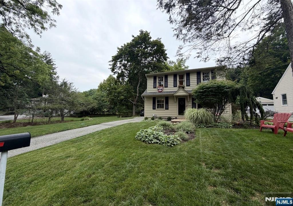 837 Circle Avenue