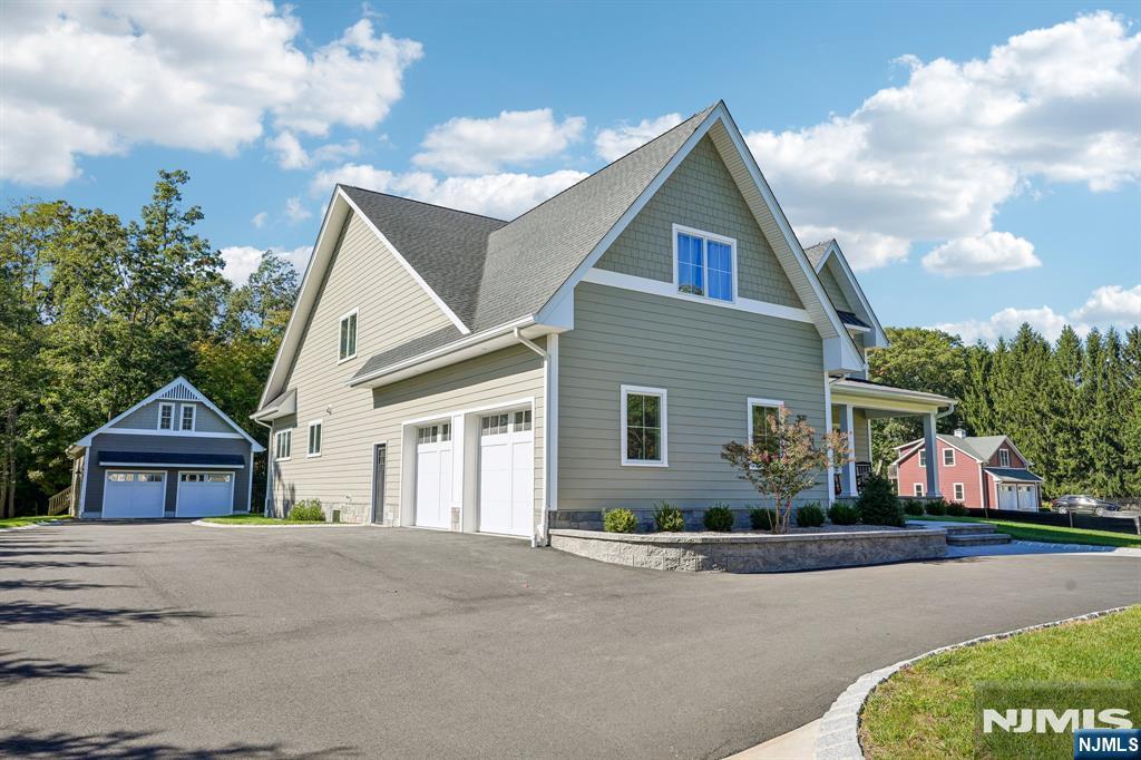 44 Peterson Place