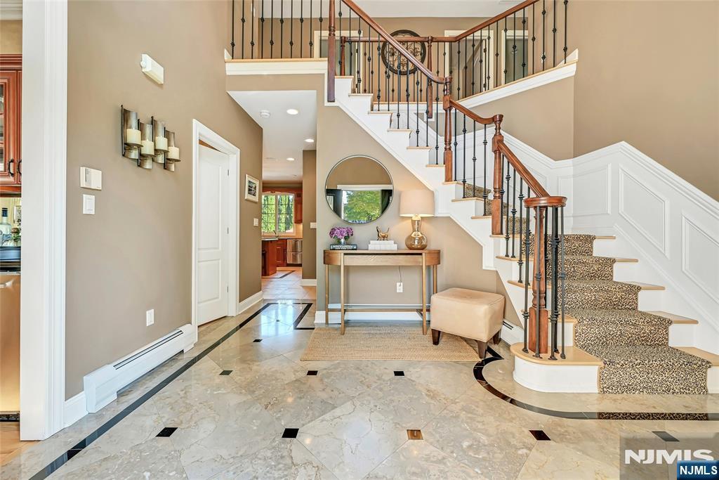 6 Keller Court