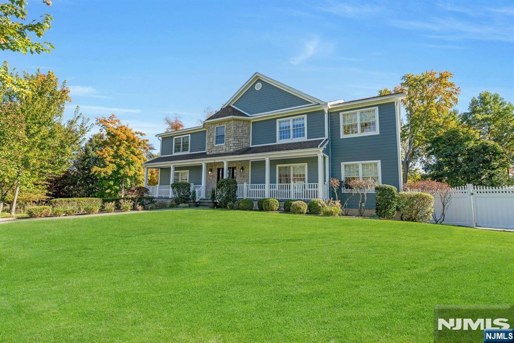 18 Heritage Lane